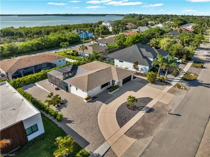 $825,000 | 1781 Dogwood Drive, Marco Island, FL 34145