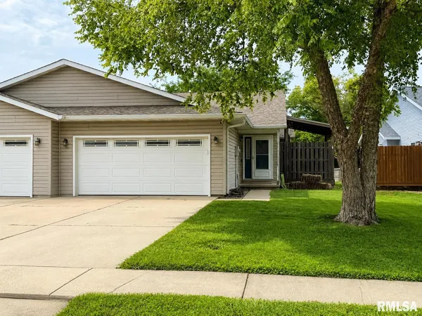 $230,000 | 153 Wintergreen Drive, Chatham, IL 62629