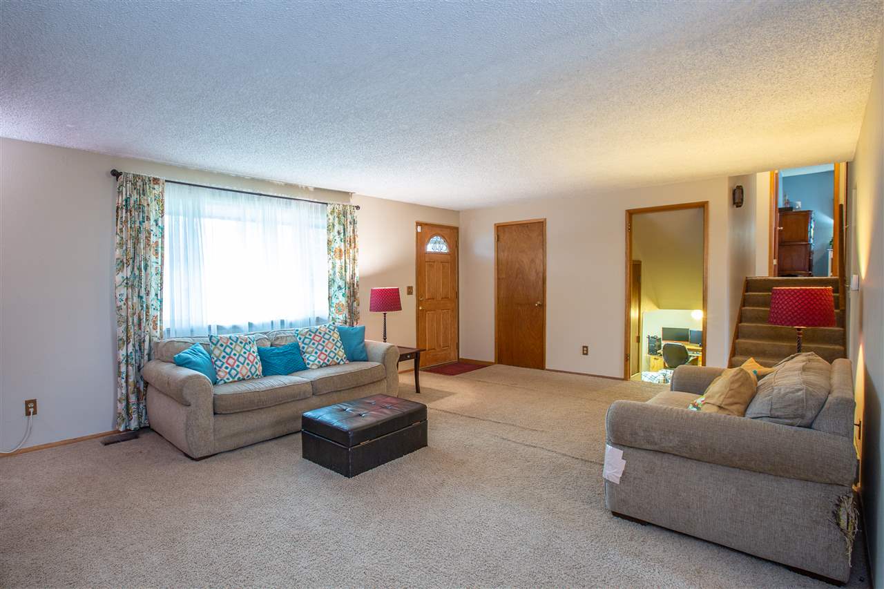 3007 South Wilbur Road Spokane Valley, WA 99206 - Photo 2 of 20 Gallery Image 2