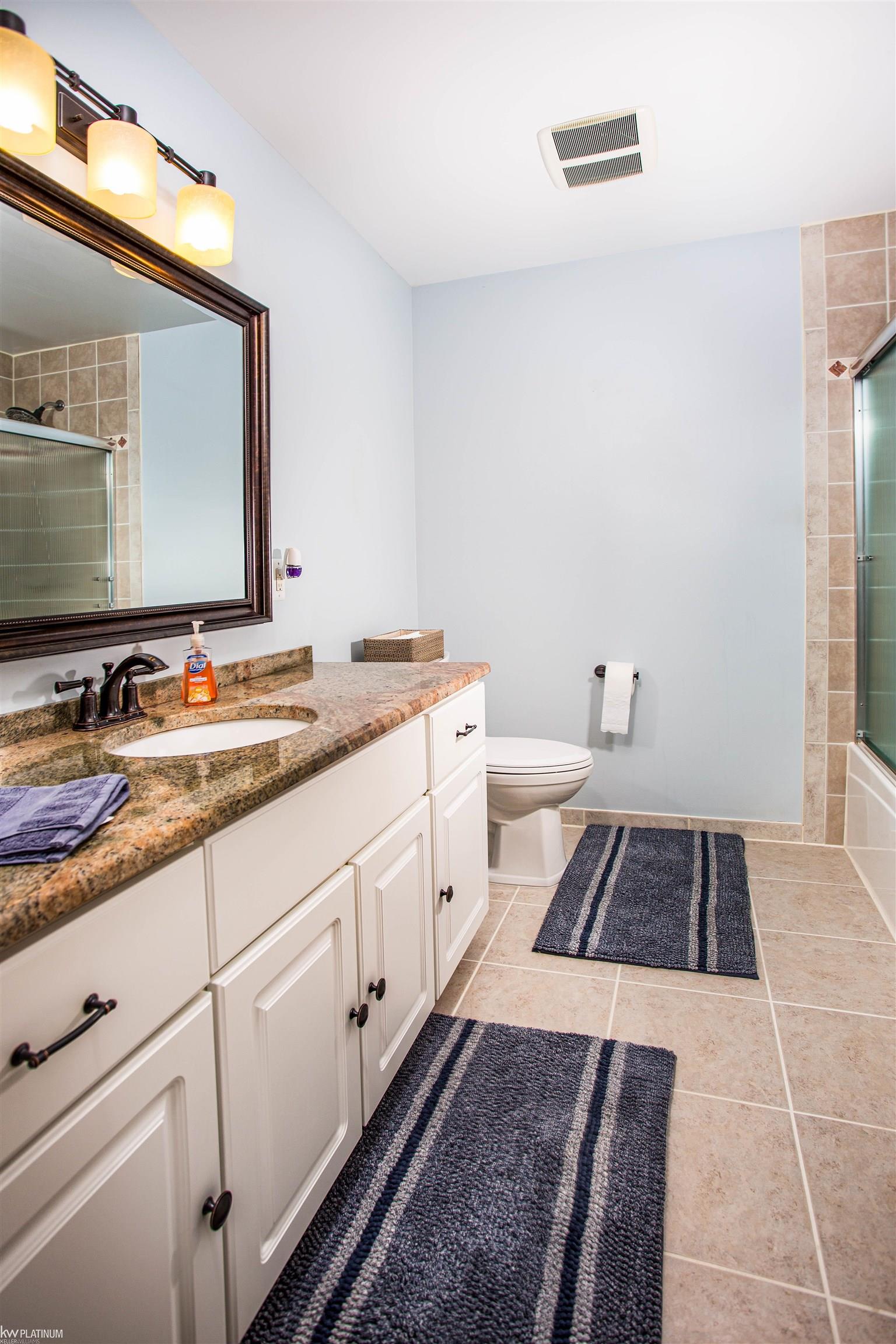 6431 Genaw Road Algonac, MI 48001 - Photo 24 of 65 Main Hall Bath