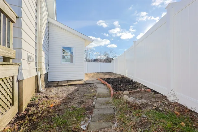 $760,000 | 35 Miller Stile Road, Quincy, MA 02169