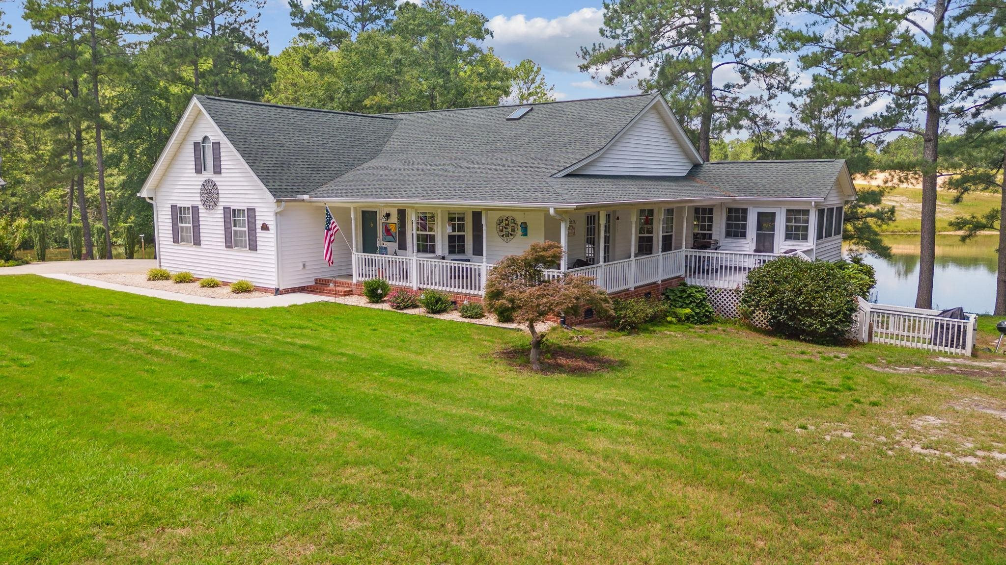 125 Forest Pond Road Cameron, NC 28326 - Photo 4 of 38 Photo 4