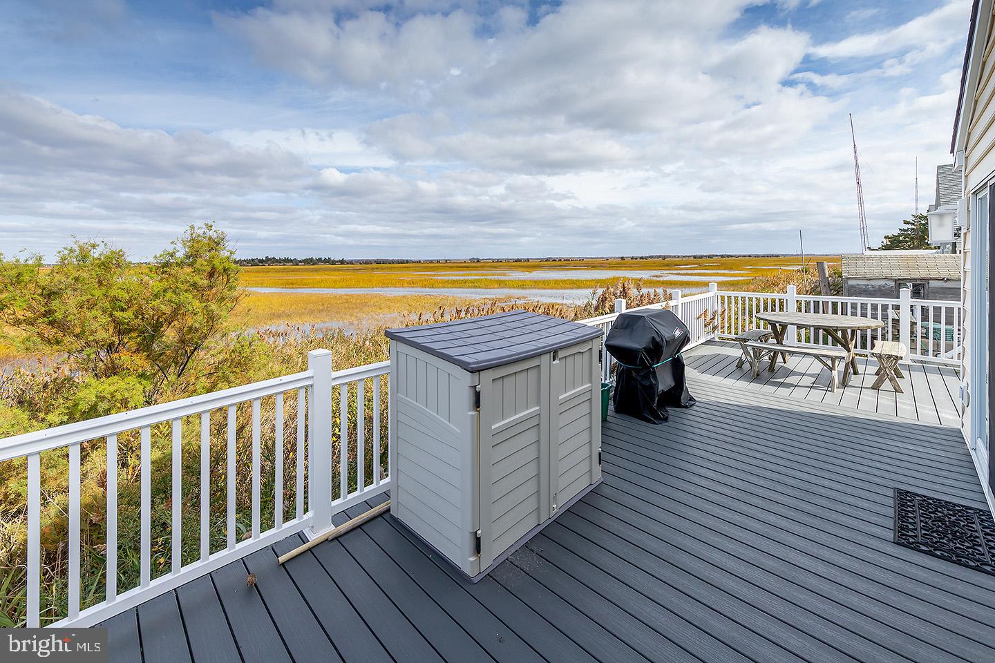 281 Cove Road Newport, NJ 08345 - Photo 19 of 46 Rear Deck