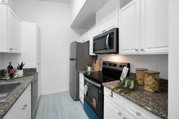 $663,999 | 7126 Cross Creek Circle, Unit D, Dublin, CA 94568