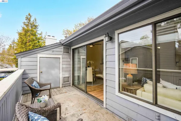 $663,999 | 7126 Cross Creek Circle, Unit D, Dublin, CA 94568