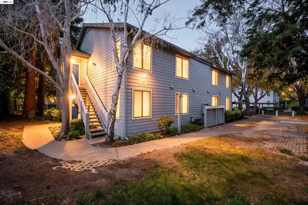 $663,999 | 7126 Cross Creek Circle, Unit D, Dublin, CA 94568