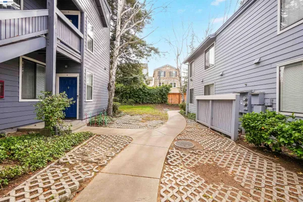 $663,999 | 7126 Cross Creek Circle, Unit D, Dublin, CA 94568