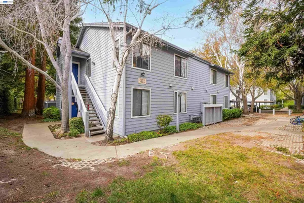 $663,999 | 7126 Cross Creek Circle, Unit D, Dublin, CA 94568