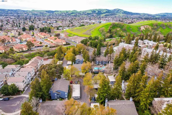 $663,999 | 7126 Cross Creek Circle, Unit D, Dublin, CA 94568