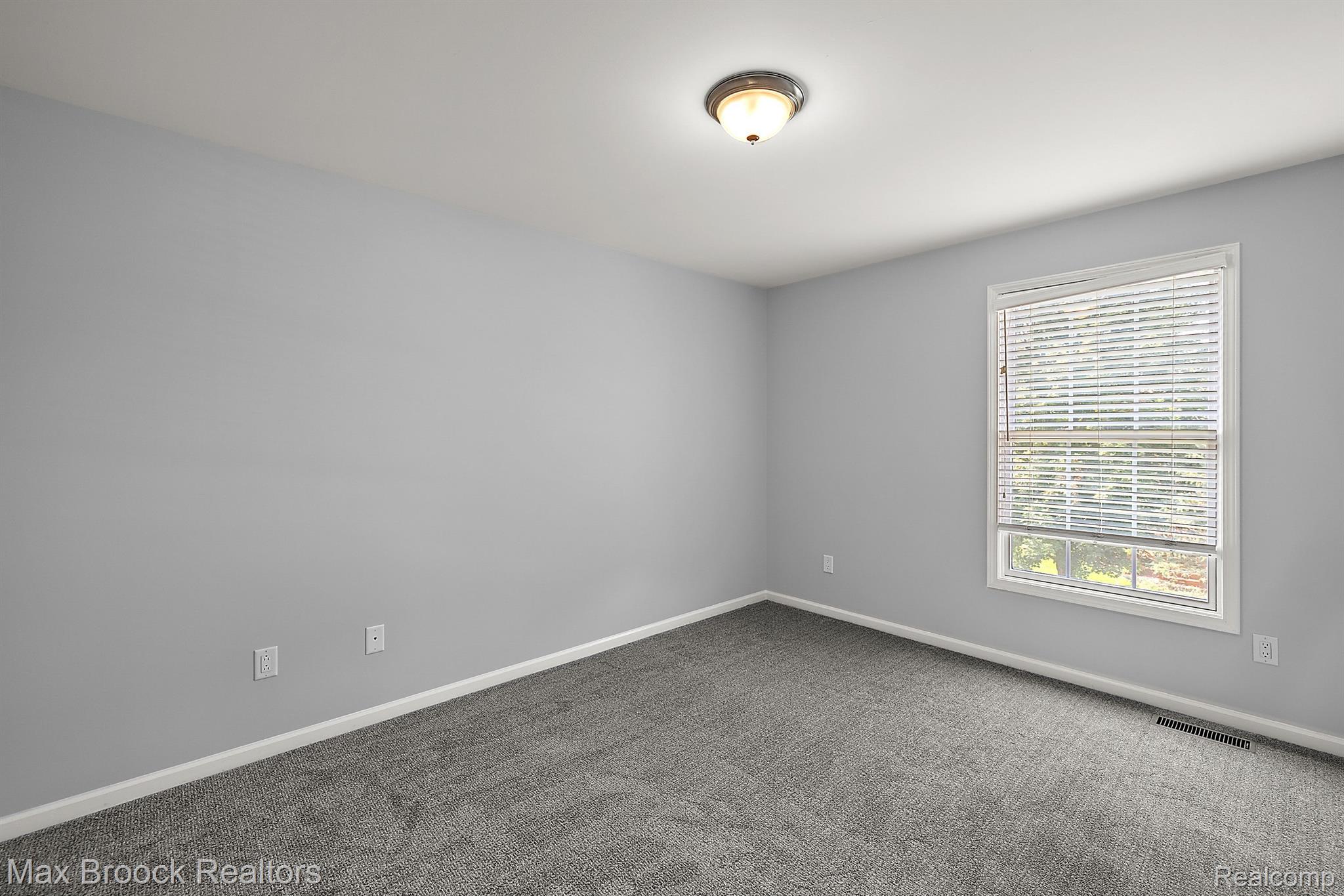 1644 Blushing Drive Rochester, MI 48307 - Photo 25 of 34 Gallery Image 25
