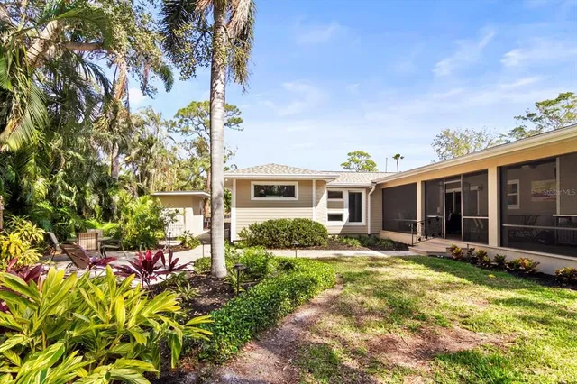 $1,950,000 | 1538 South Orange Avenue, Sarasota, FL 34239