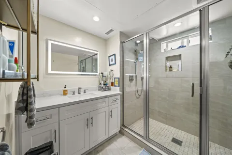 $1,325,000 | 1952 Hornblend Street, Unit 6, San Diego, CA 92109