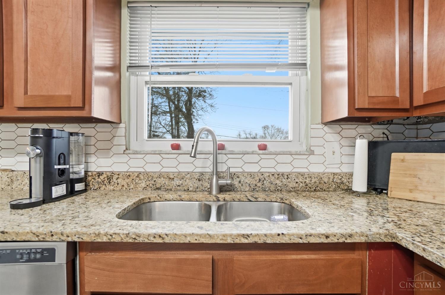 564 Waycross Road Forest Park, OH 45240 - Photo 18 of 48 Gallery Image 18