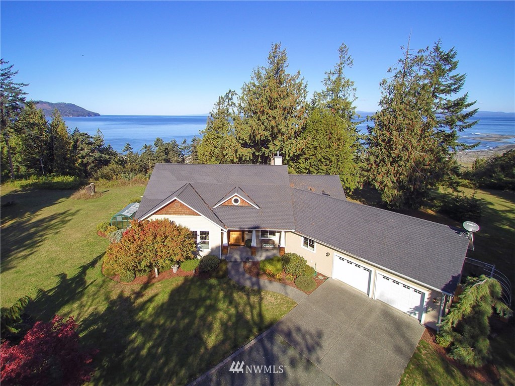 111 Fox Point Road Port Angeles, WA 98363 - Photo 1 of 25 Gallery Image 1