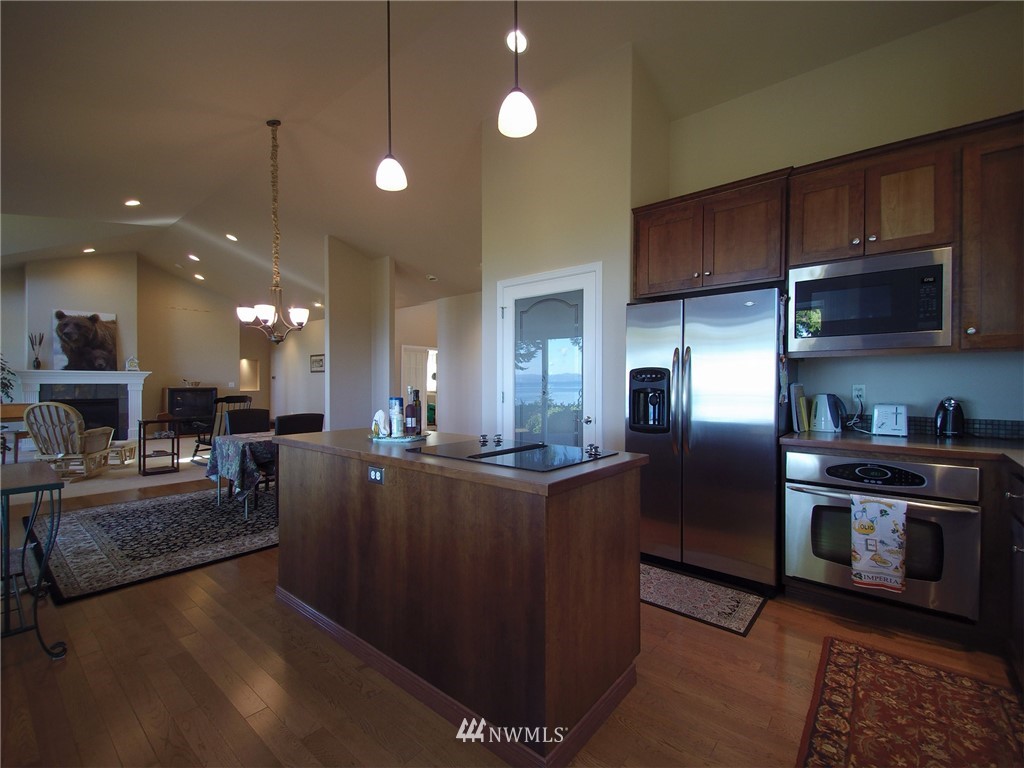 111 Fox Point Road Port Angeles, WA 98363 - Photo 12 of 25 Gallery Image 12