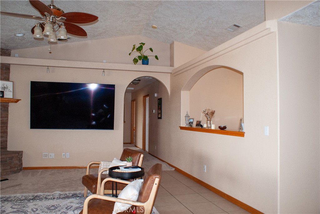 8465 Cedar Court Phelan, CA 92371 - Photo 26 of 51 a view of hall way with furniture