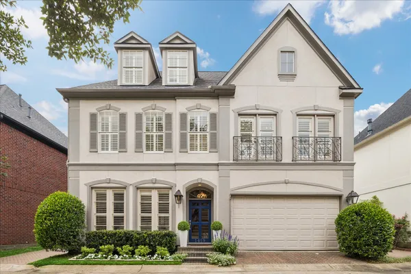 $750,000 | 1419 West Hilshire Park Drive, Houston, TX 77055