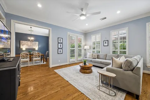 $750,000 | 1419 West Hilshire Park Drive, Houston, TX 77055