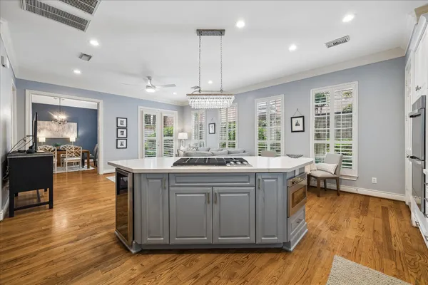 $750,000 | 1419 West Hilshire Park Drive, Houston, TX 77055