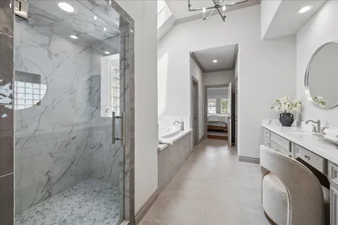 $750,000 | 1419 West Hilshire Park Drive, Houston, TX 77055