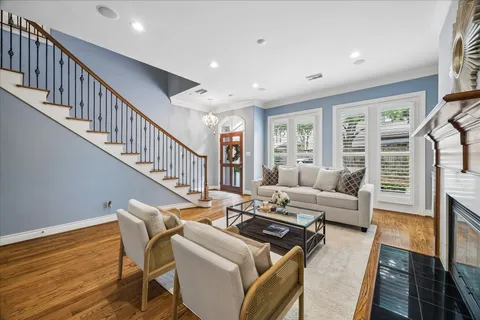 $750,000 | 1419 West Hilshire Park Drive, Houston, TX 77055
