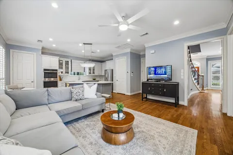 $750,000 | 1419 West Hilshire Park Drive, Houston, TX 77055
