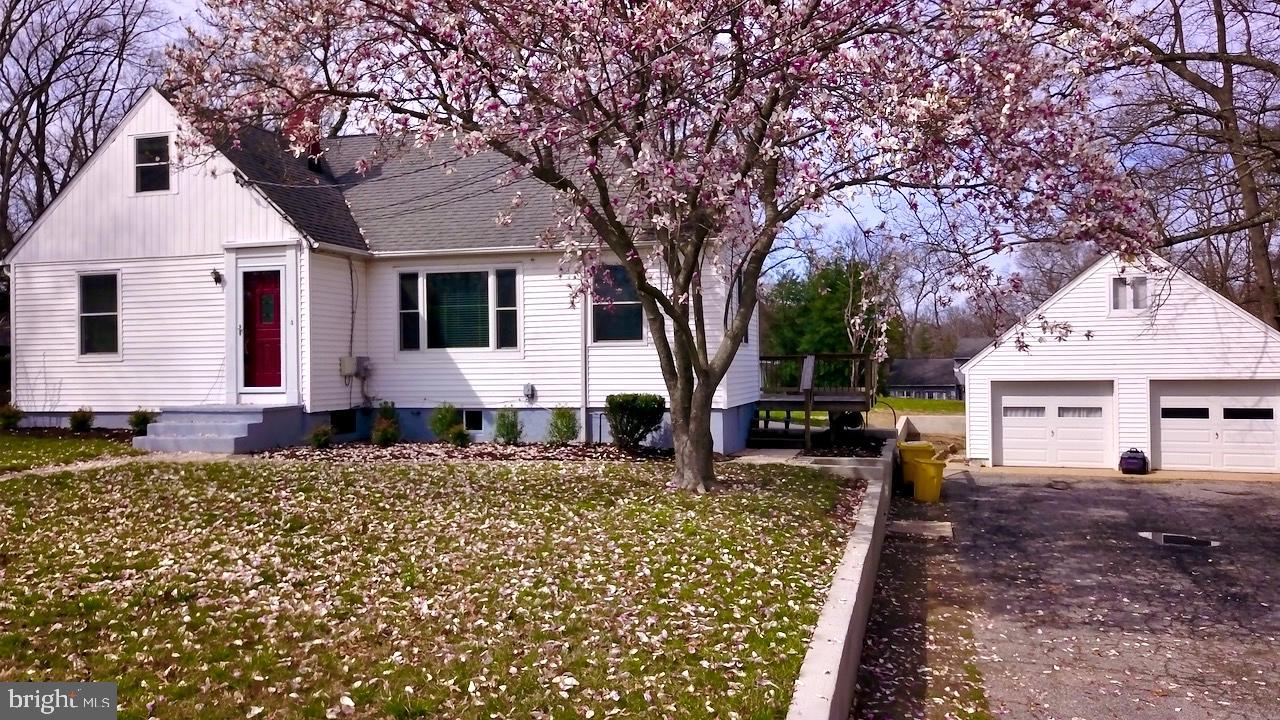 Front view from the road