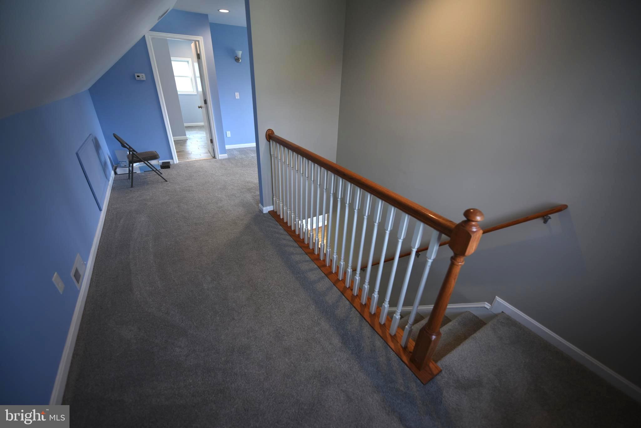 400 Pasadena Road Pasadena, MD 21122 - Photo 22 of 54 Hallway