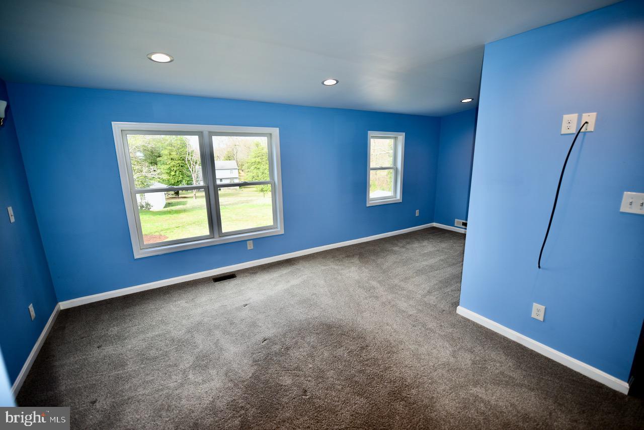 400 Pasadena Road Pasadena, MD 21122 - Photo 23 of 54 Master Bedroom