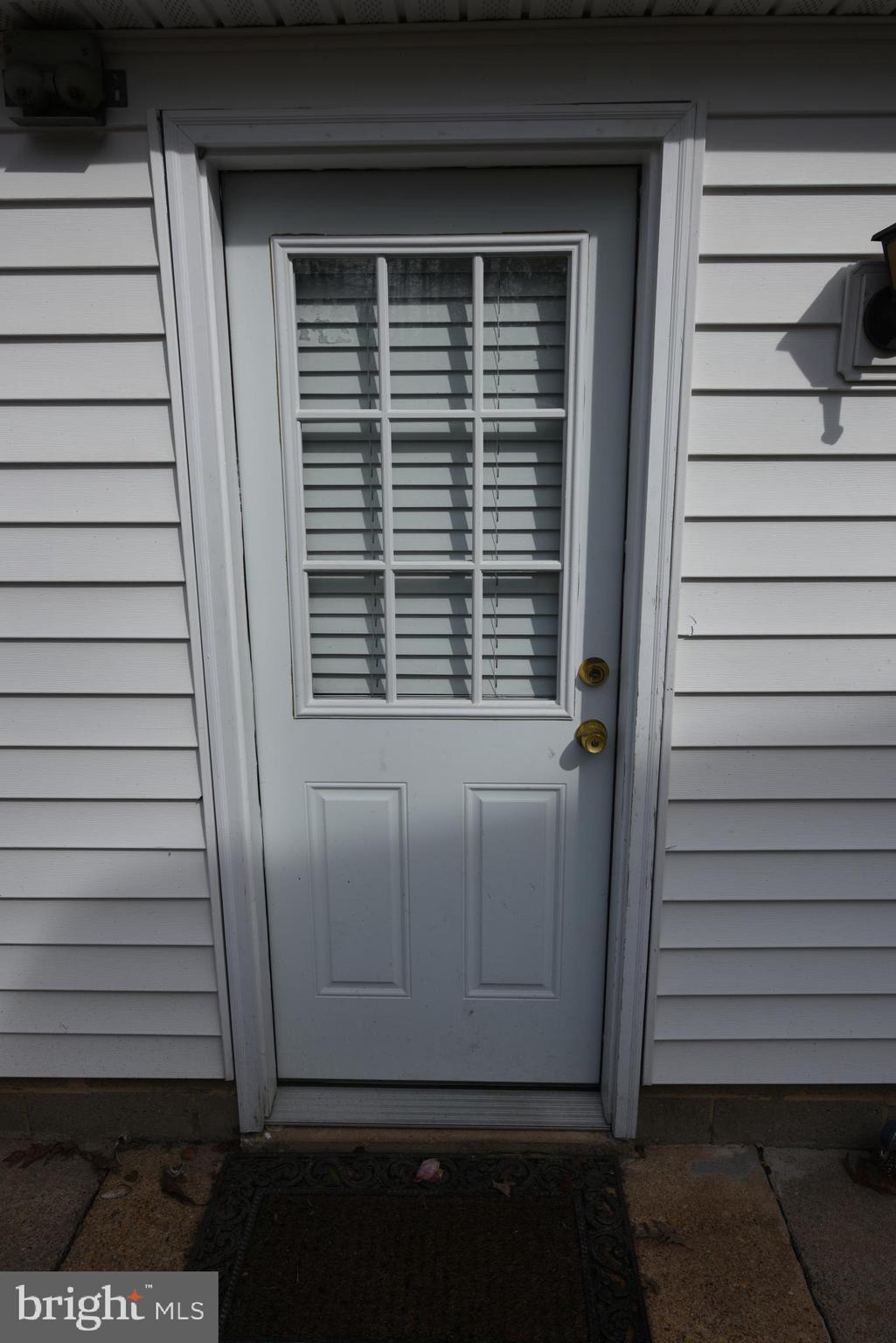 400 Pasadena Road Pasadena, MD 21122 - Photo 46 of 54 Entry to Garage Apartment