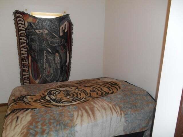 140 State Road, Unit 2 Newaygo, MI 49337 - Photo 20 of 23 140 Bedroom 2