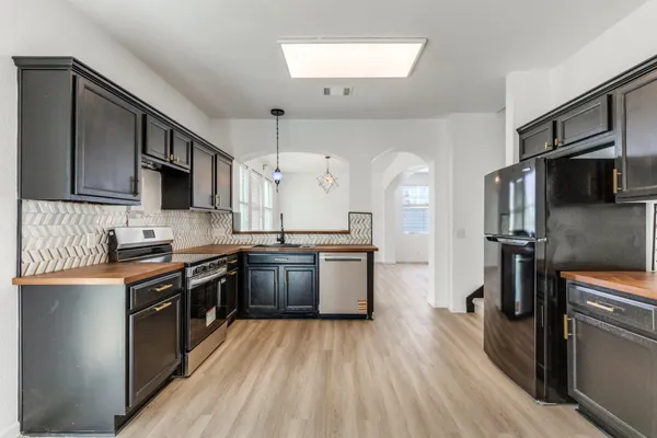 $420,000 | 9204 Magna Carta Loop, Austin, TX 78754