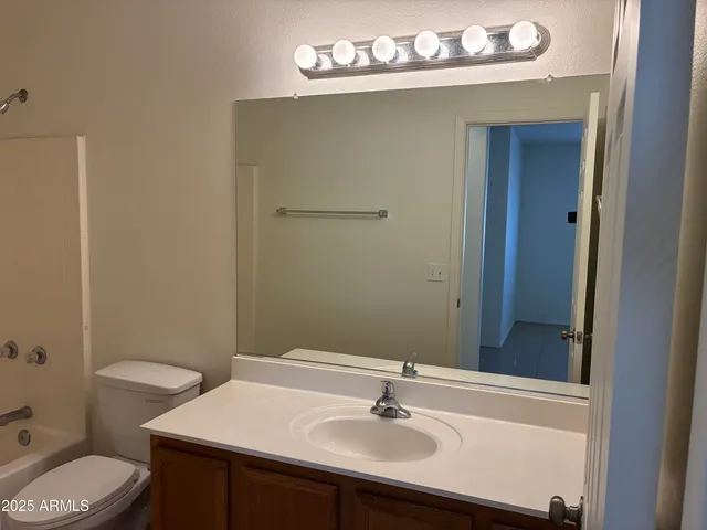 $1,750 | 10443 West Medlock Drive, Glendale, AZ 85307