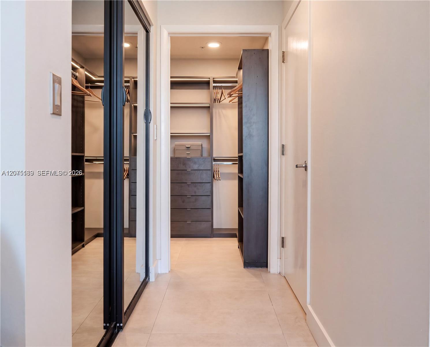 90 Southwest 3rd Street, Unit 37031 Miami, FL 33130 - Photo 10 of 34 Gallery Image 10