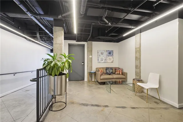 $375,000 | 8616 Oak Street, Unit 208, New Orleans, LA 70118