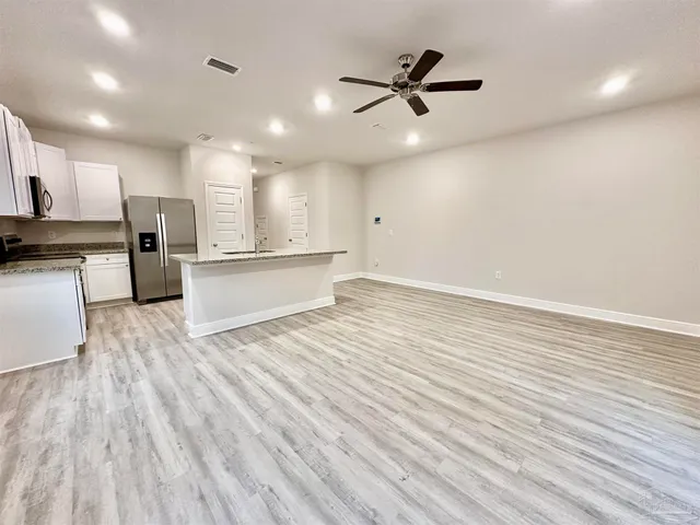 $1,800 | 8630 Meadow Flower Lane, Pensacola, FL 32514