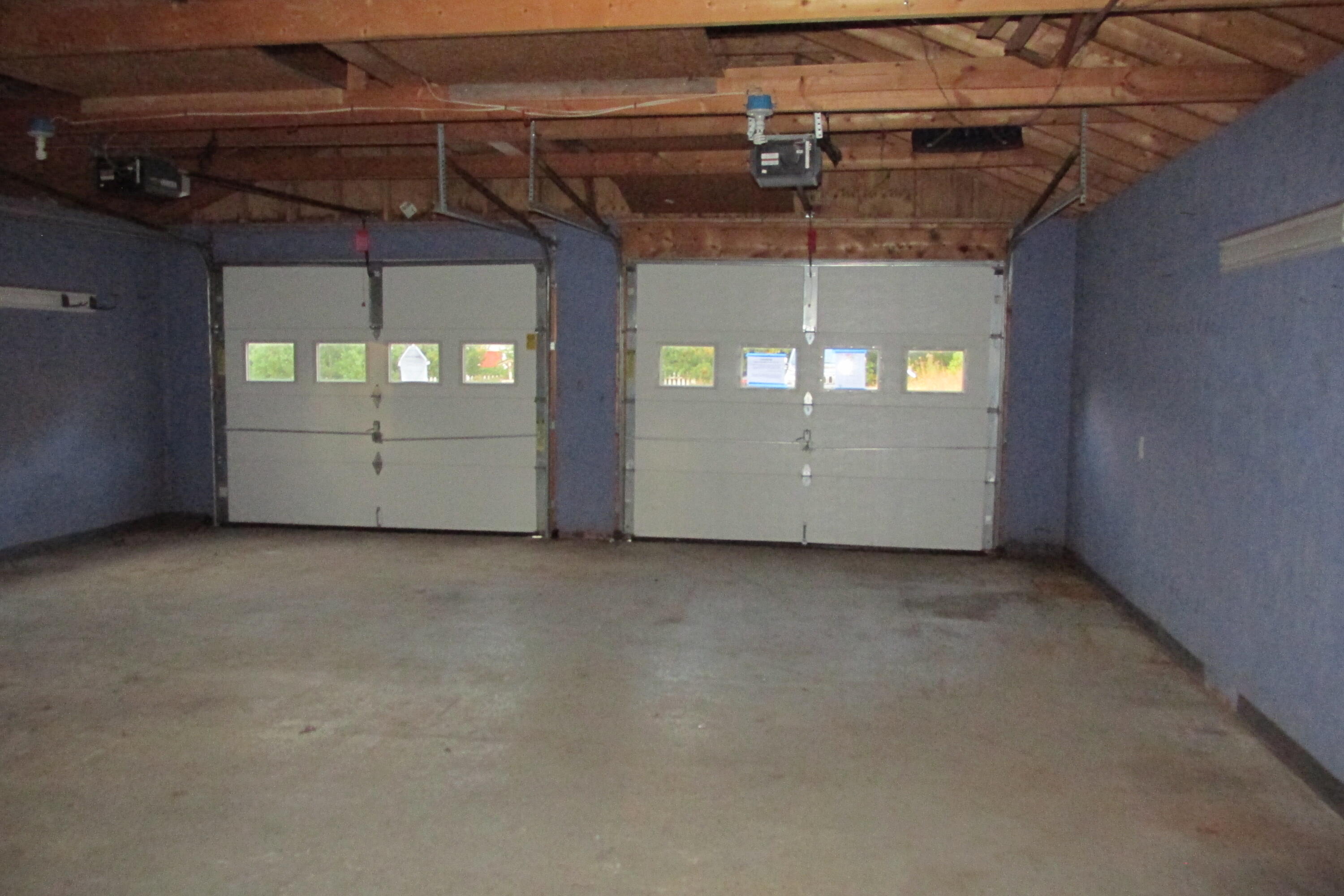 428 Merrow Road Auburn, ME 04210 - Photo 3 of 11 subject (2)