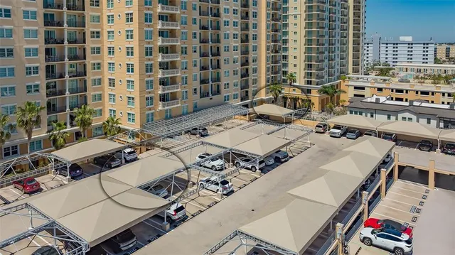 $2,850 | 750 North Tamiami Trail, Unit 304, Sarasota, FL 34236