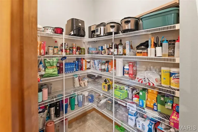 $540,000 | 3434 Whistling Cove, Swansea, IL 62226