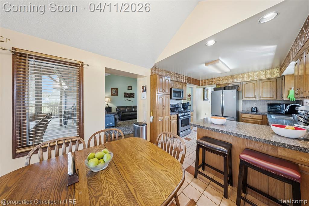 24760 Arsenal Road Flat Rock, MI 48134 - Photo 37 of 61