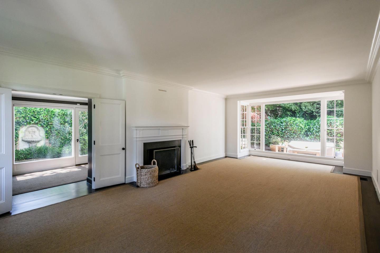 519 Roehampton Road Hillsborough, CA 94010 - Photo 16 of 66