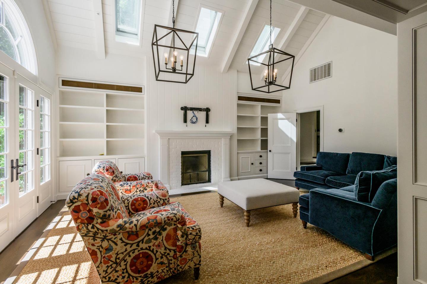 519 Roehampton Road Hillsborough, CA 94010 - Photo 25 of 66