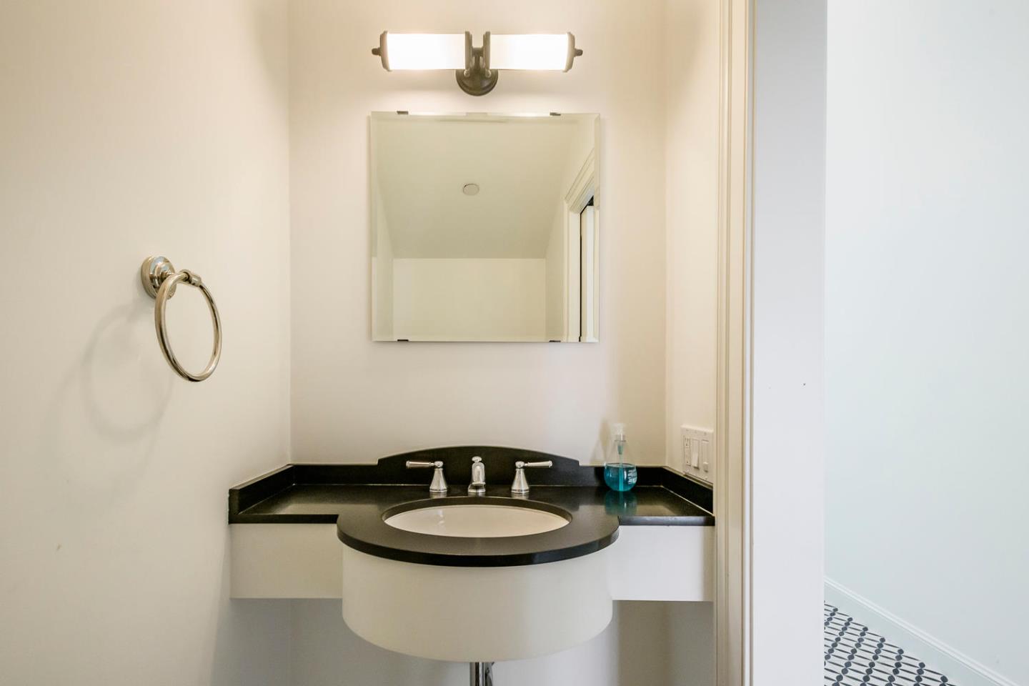 519 Roehampton Road Hillsborough, CA 94010 - Photo 27 of 66