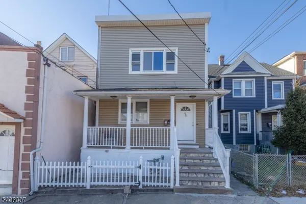 $600,000 | 450 3rd Avenue, Unit 2, Elizabeth Port, NJ 07206