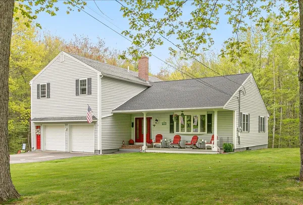 $739,000 | 10 Balsam Way, Plaistow, NH 03865