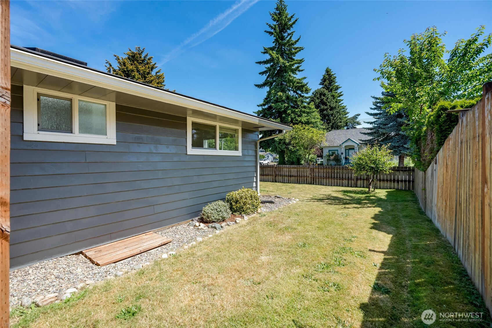 320 East Maple Street Arlington, WA 98223 - Photo 23 of 40
