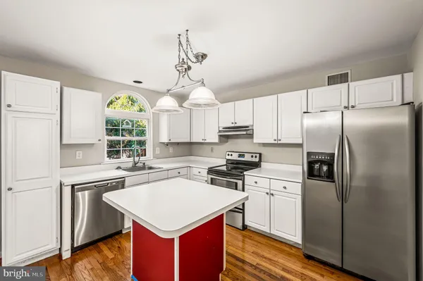 $2,800 | 2408 Mallard Lane, Downingtown, PA 19335