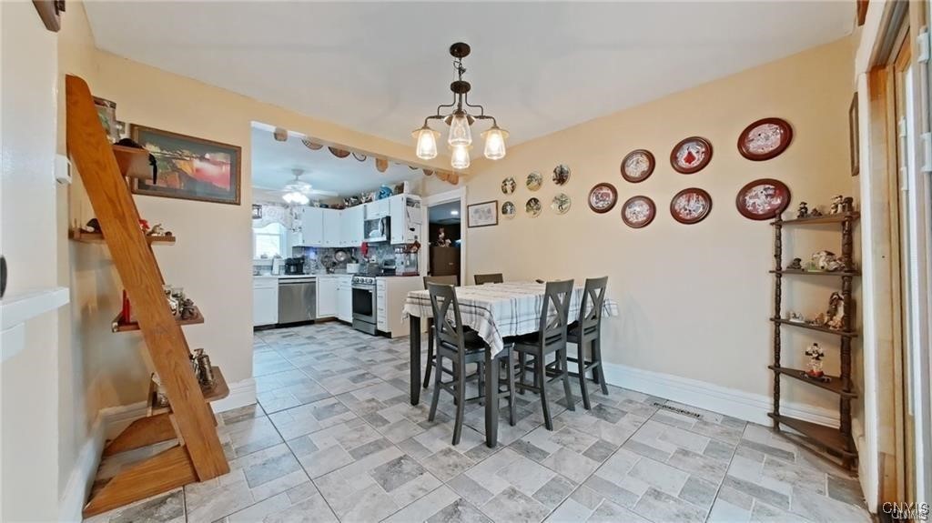 801 West Thomas Street Rome, NY 13440 - Photo 12 of 48