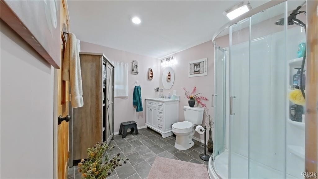 801 West Thomas Street Rome, NY 13440 - Photo 20 of 48