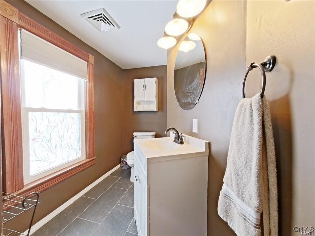 801 West Thomas Street Rome, NY 13440 - Photo 27 of 48